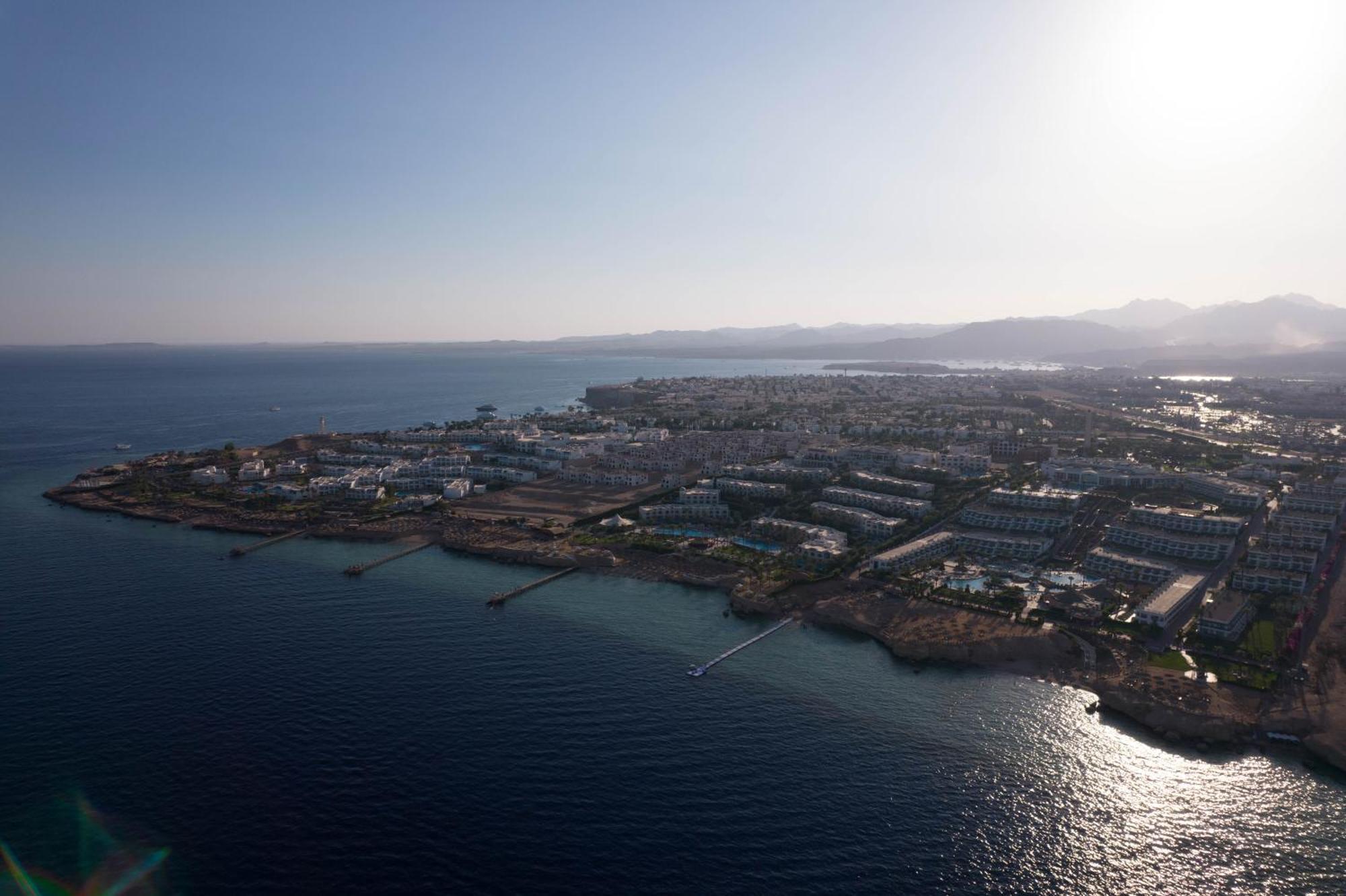 Safir Sharm Waterfalls Resort Ngoại thất bức ảnh Aerial view of the city