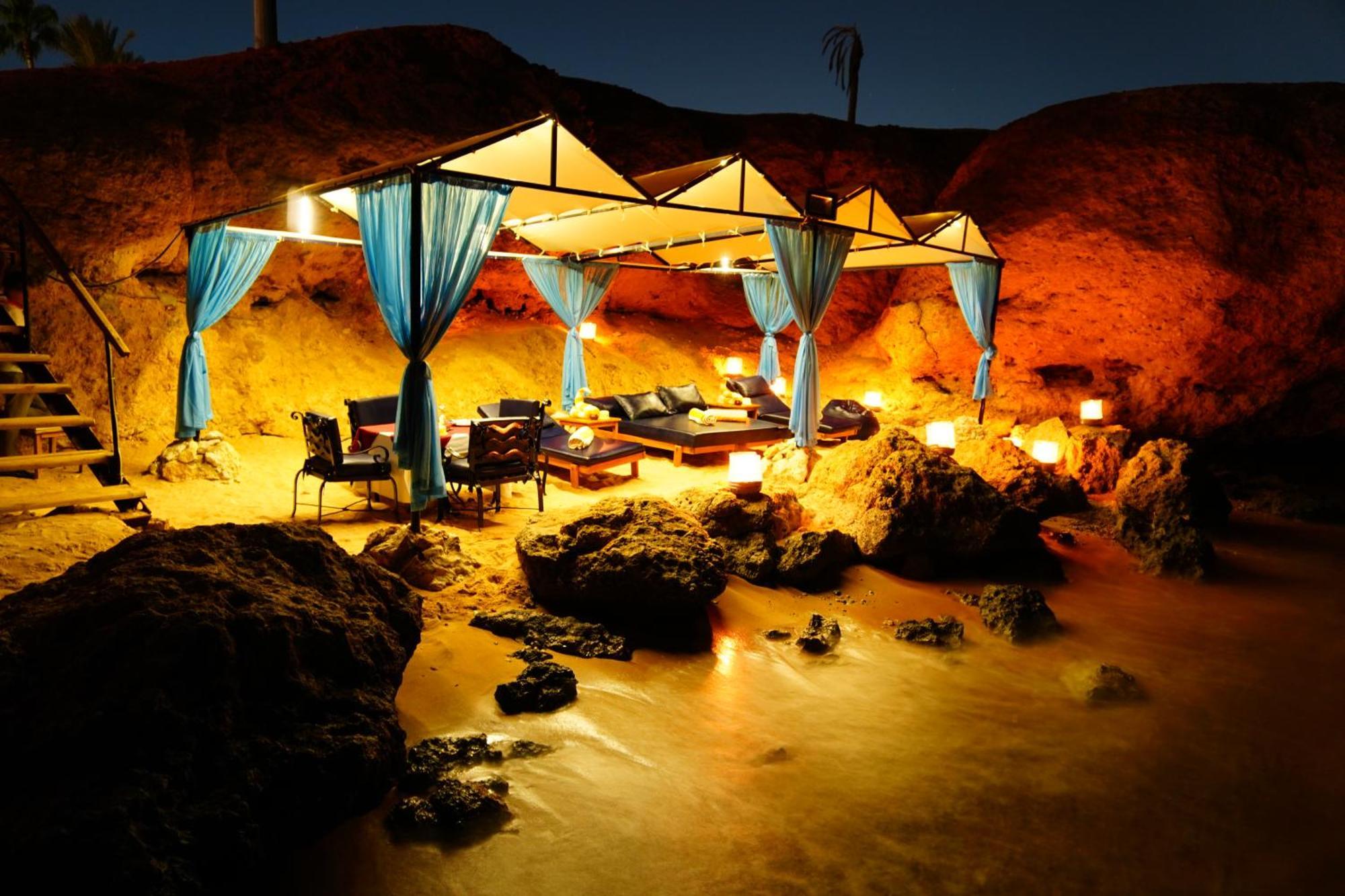 Safir Sharm Waterfalls Resort Ngoại thất bức ảnh The Cave Spa